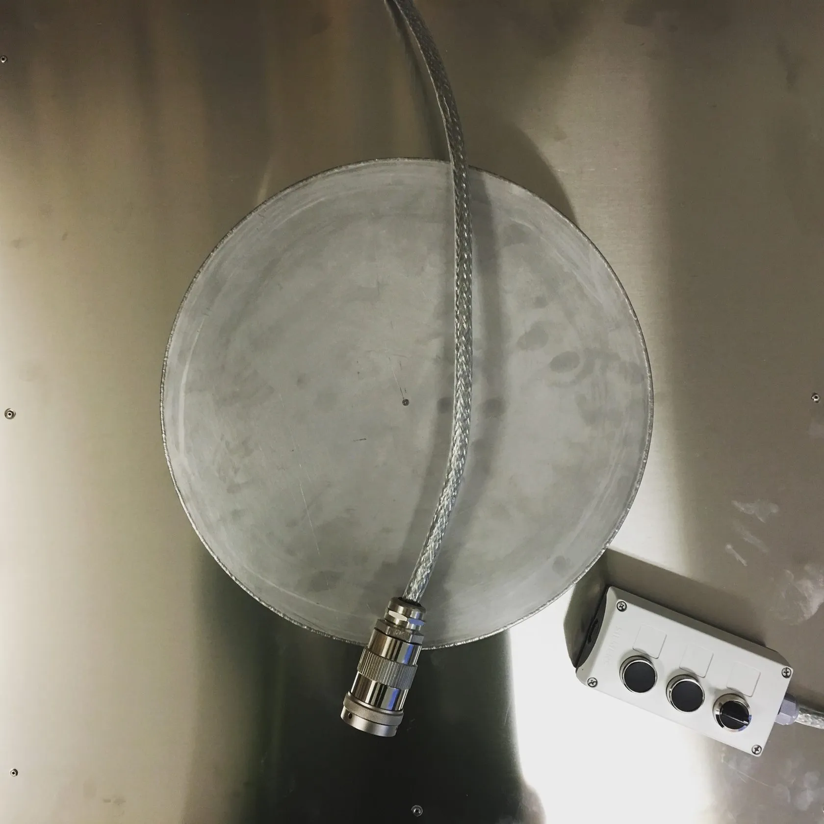 We wanted the machine to have a polished and industrial look